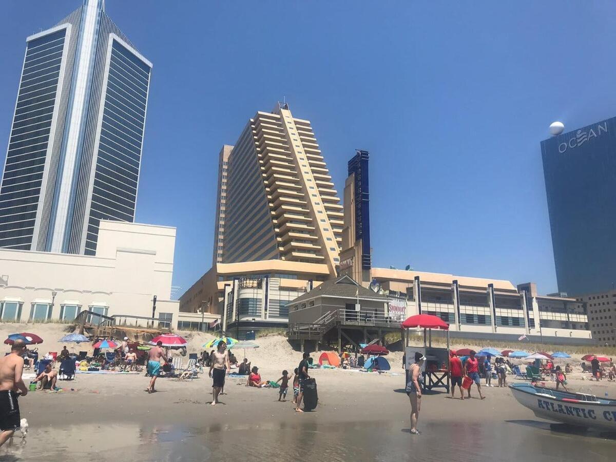 Huge Beachfront Condo Cozysuites At Showboat Atlantic City Esterno foto